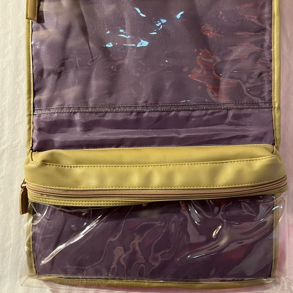 Morello Toiletries Organizer - Picture 6 of 8